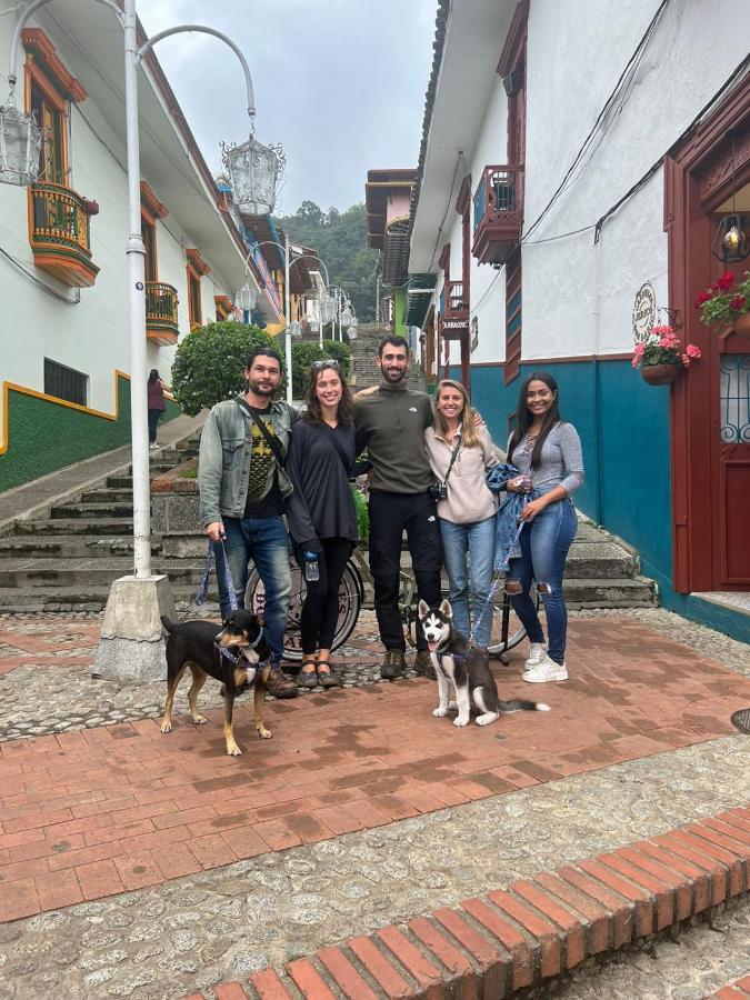 Spanglish Colombia Hotel Херико Екстериор снимка